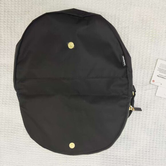 Lululemon Festival Bag 5L • Black/Gold • New w/Tags • Adjustable Strap - Picture 4 of 4